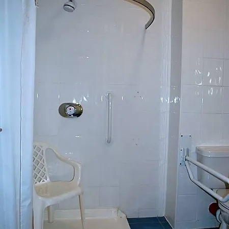 Guest house West View Only
