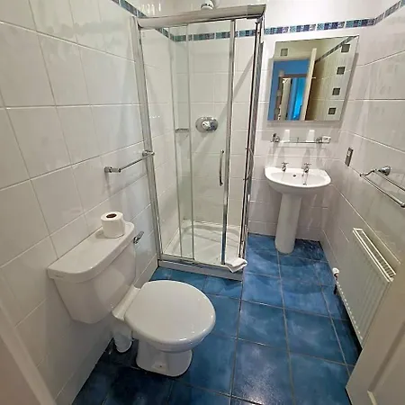 Guest house West View Only