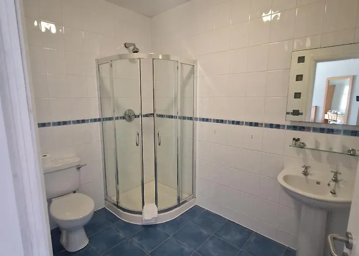 West View Only 3* Louisburgh